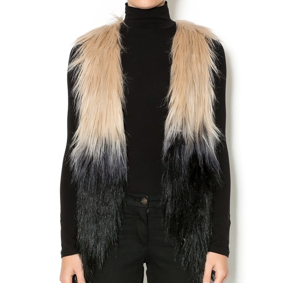 Skies Are Blue ombre faux fur vest - Picture 2 of 8